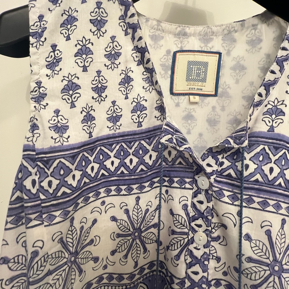 Bell Blue and White Sleeveless Dress. Size small - Picture 2 of 4